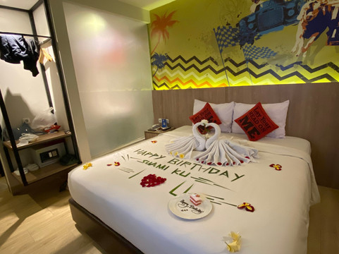 普禾加多美特尔酒店主图