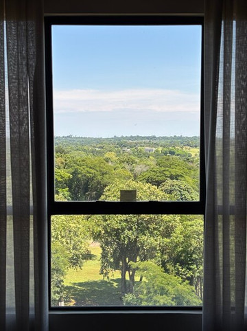 SJ 生态瀑布度假村主图