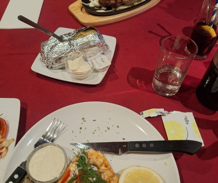 Angus Grill Restaurant