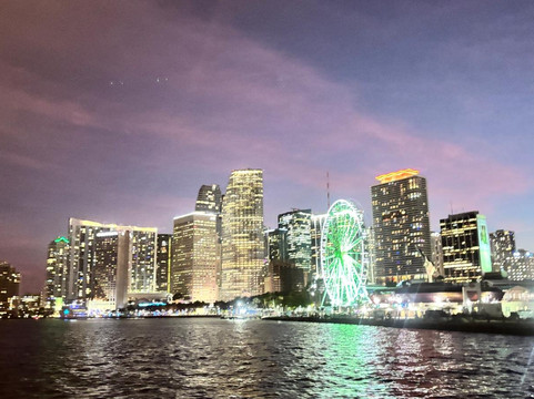 海豚商场-迈阿密必去景点