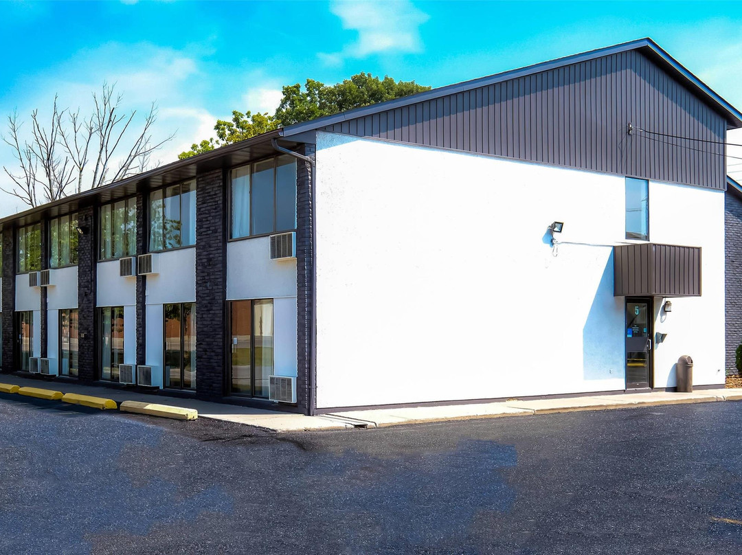 贝勒维尔舒适酒店