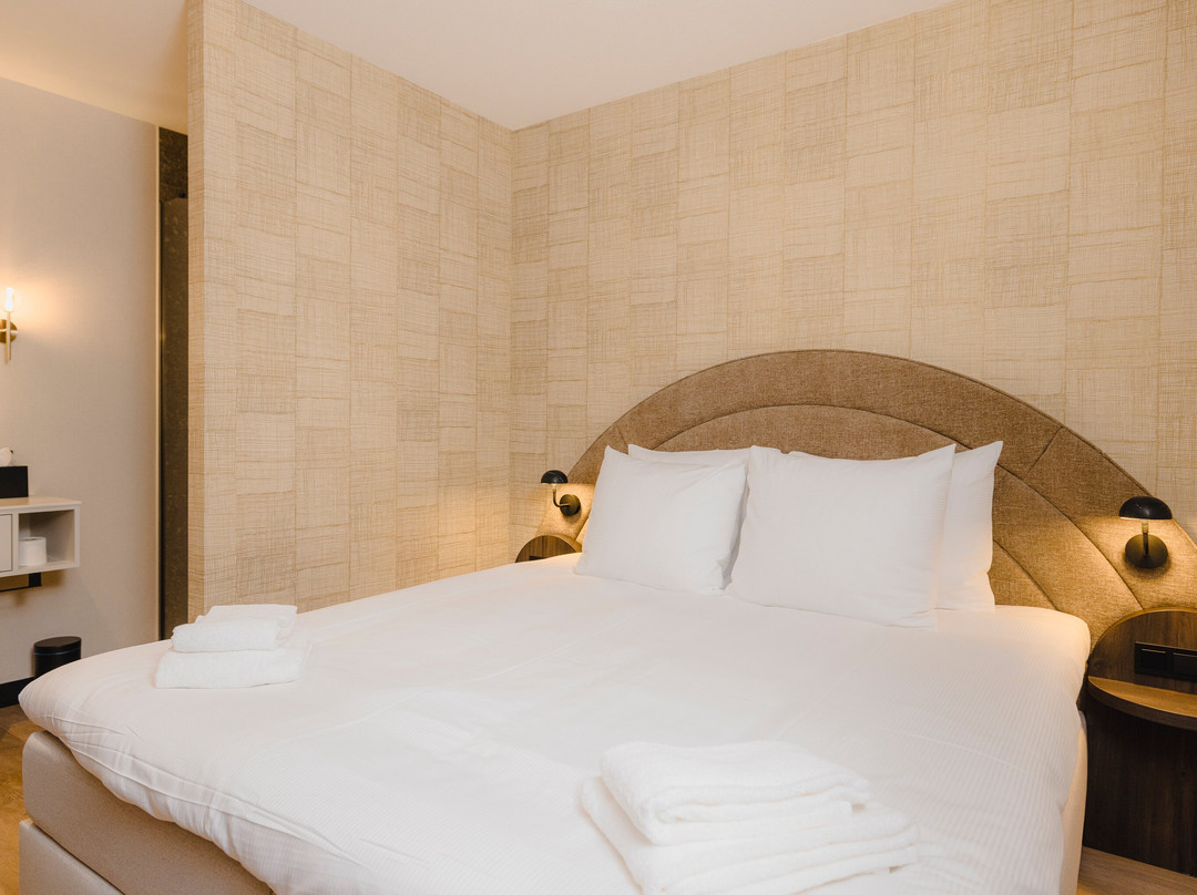 Hotel Philippe Suites