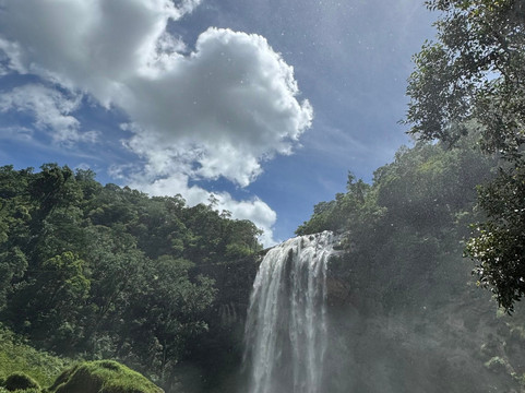 Alta Waterfall-Cachoeiro De Itapemirim必去景点