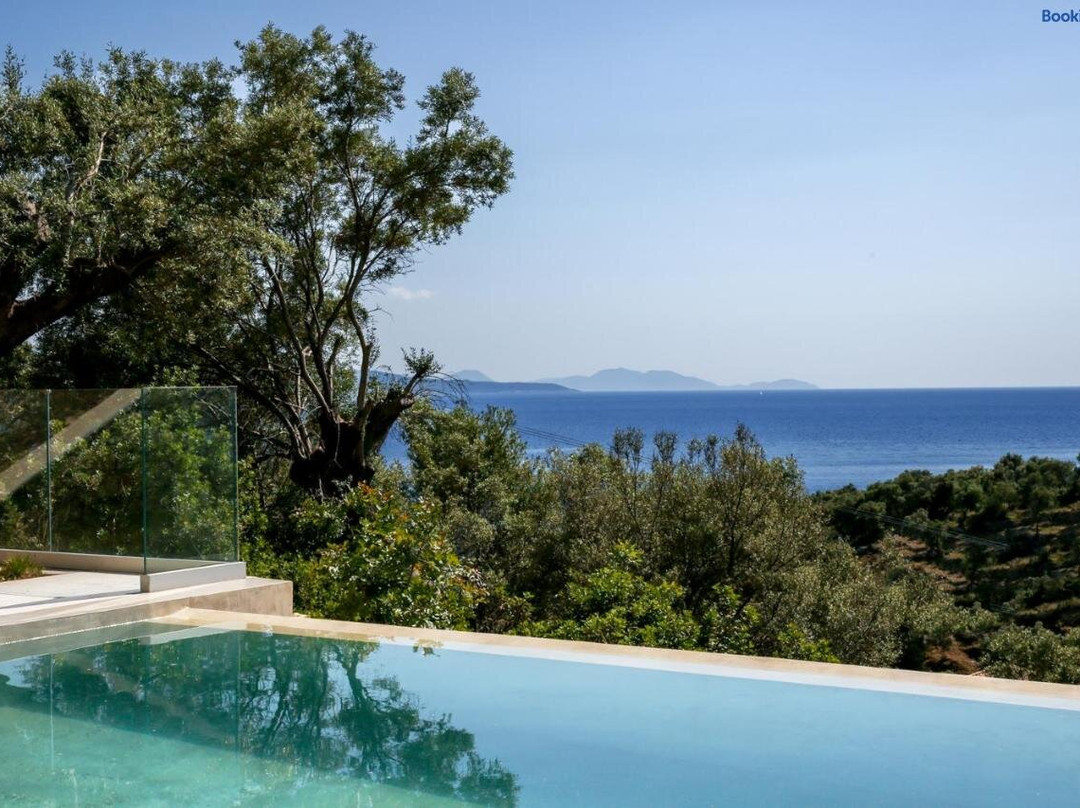 Scirocco Villas & Suites
