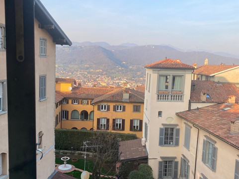 韦基亚广场酒店主图