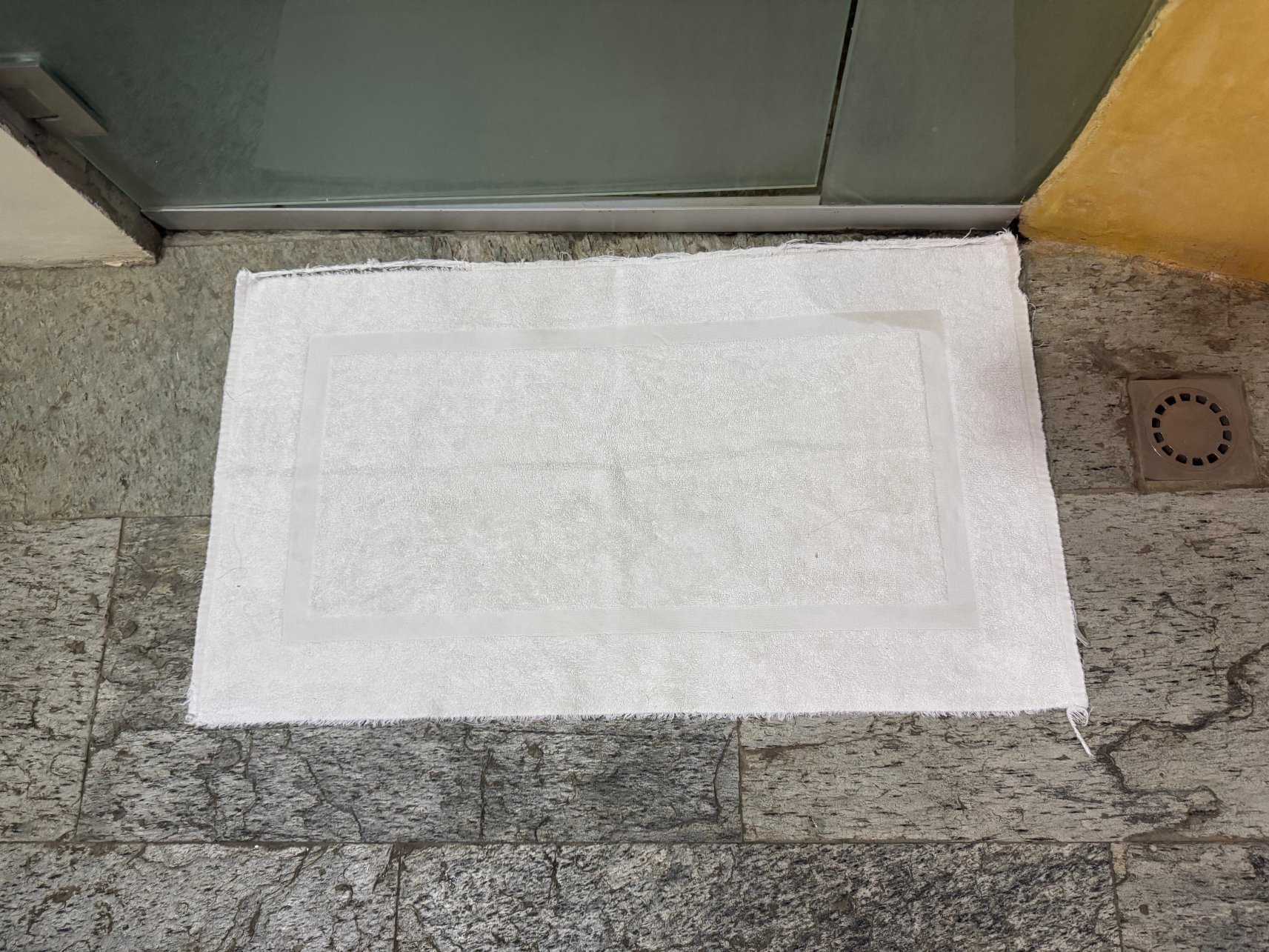 犀牛水疗度假酒店-浴室