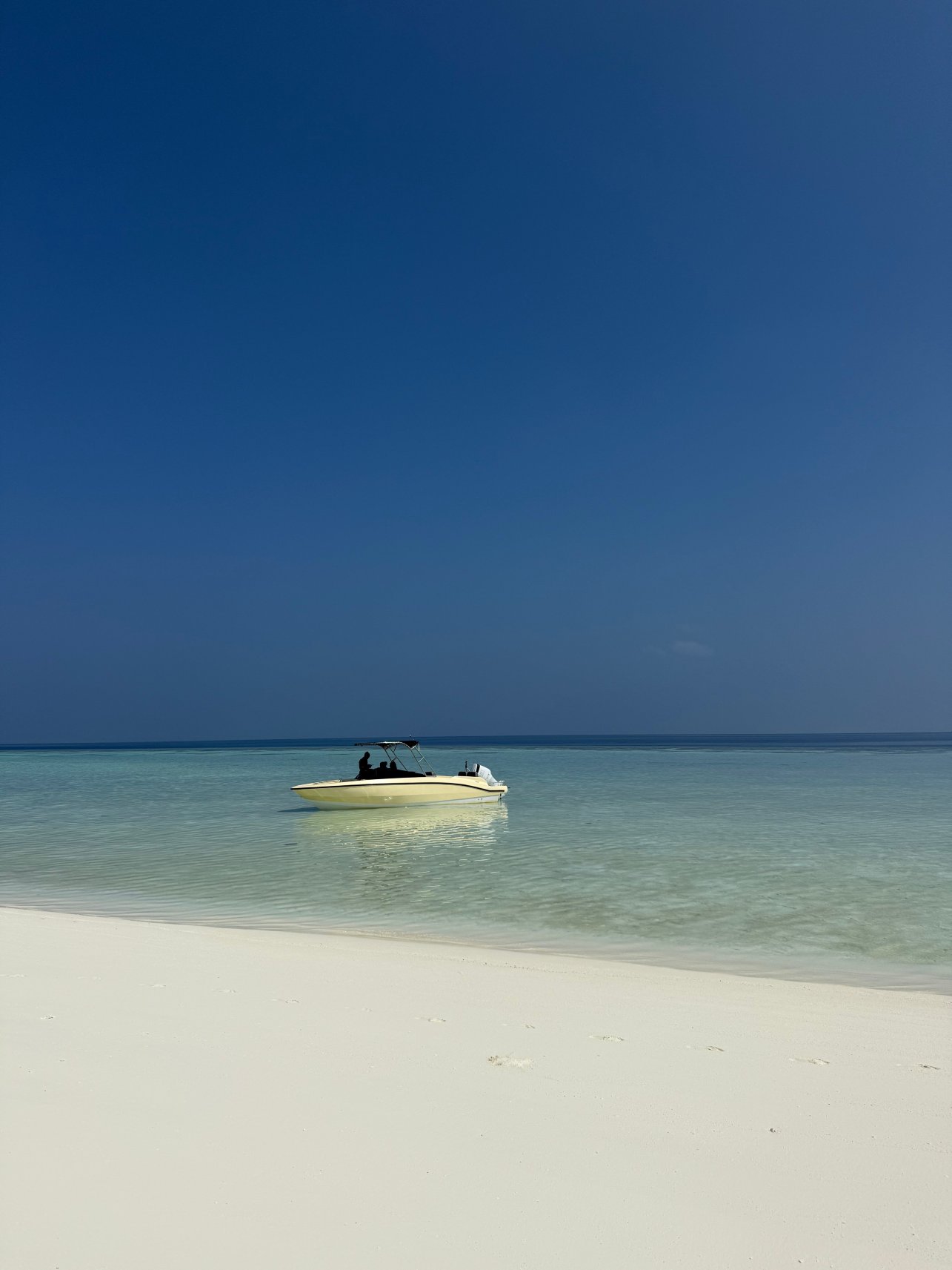 Hudhuvelimaldives-泳池