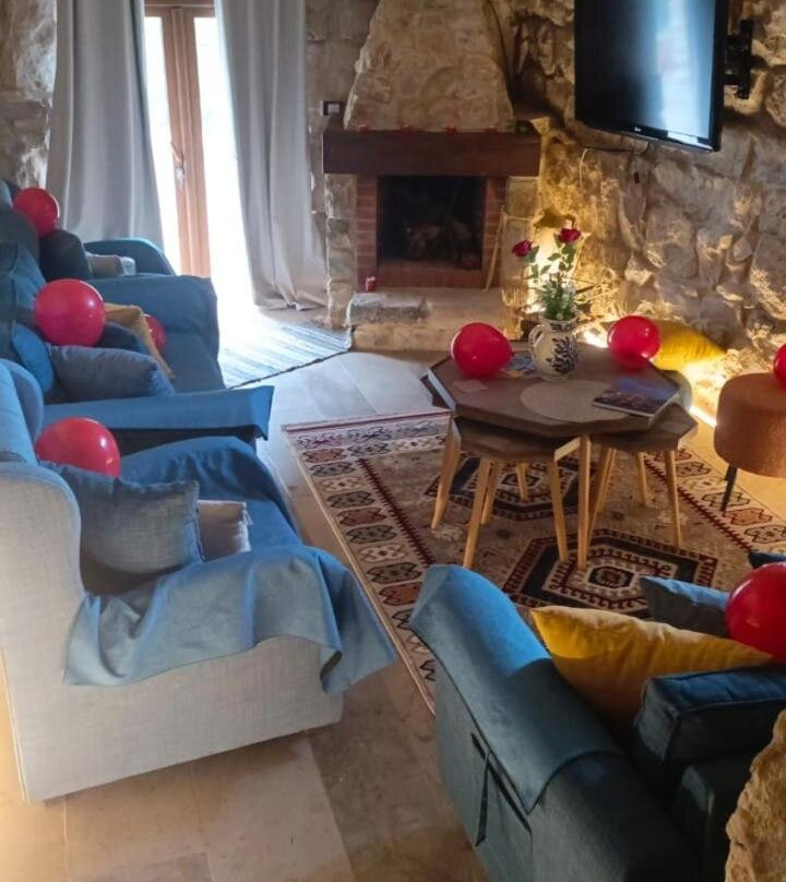 Aal Aoudeh Guesthouse