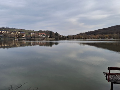 Bánki-tó /lake Bánk-Bank必去景点