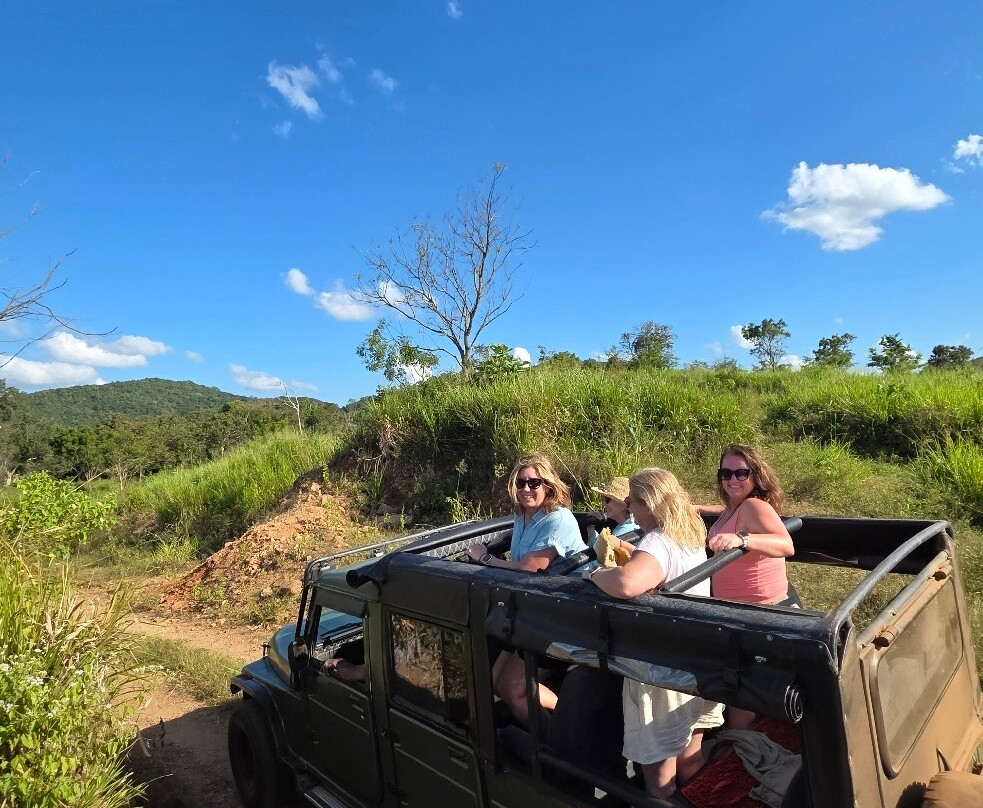 Dagaya Jeep Safari & Tours-哈巴拉娜必去景点