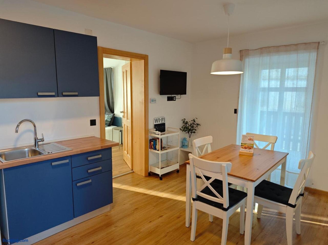 Corner House Apartments Near Lake Bled