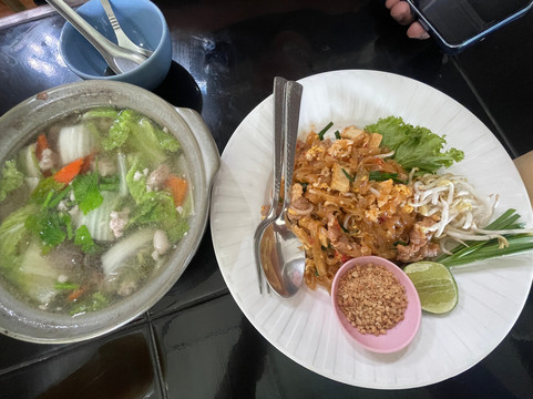 ครัวอิ่มอุ่น