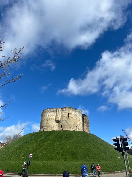 约克埃尔姆班克酒店，希尔顿格调精选系列-官方