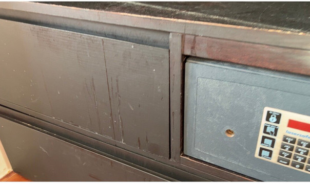 瓦伦西亚港海你酒店主图