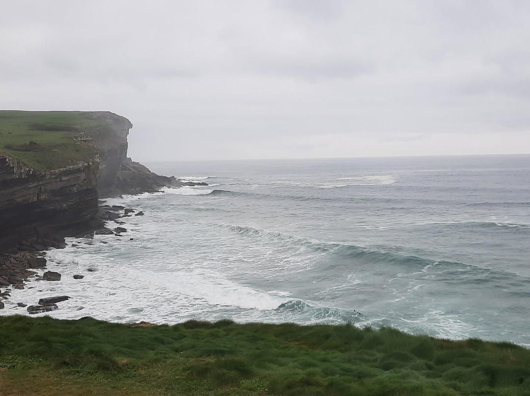 Acantilado El Bolao-Cobreces必去景点