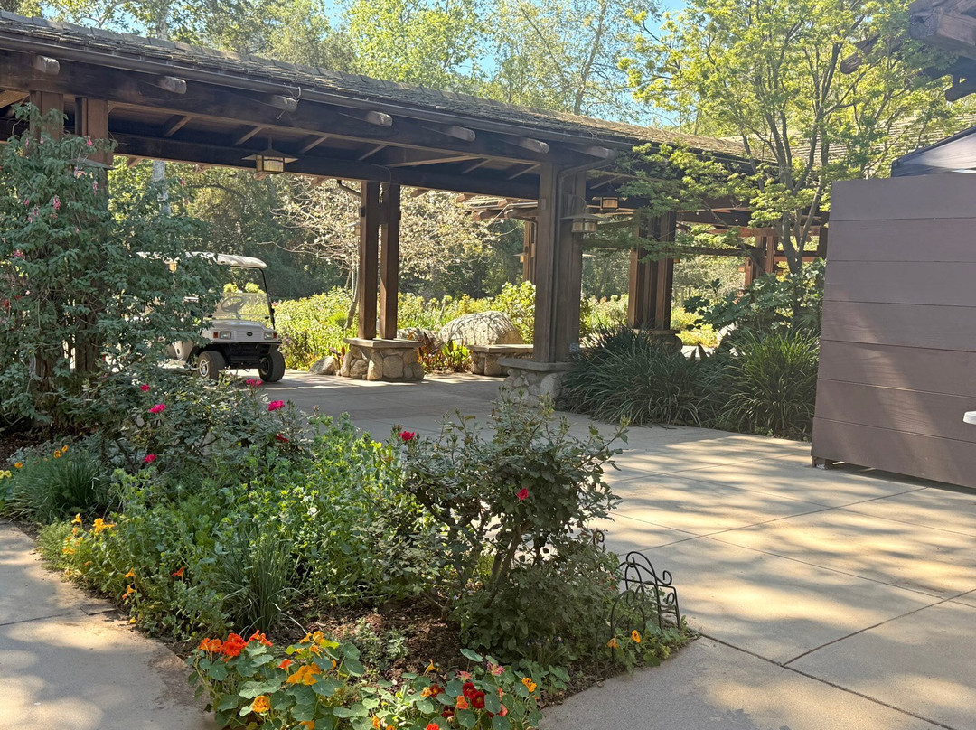 Descanso Gardens-拉肯纳达石岭必去景点