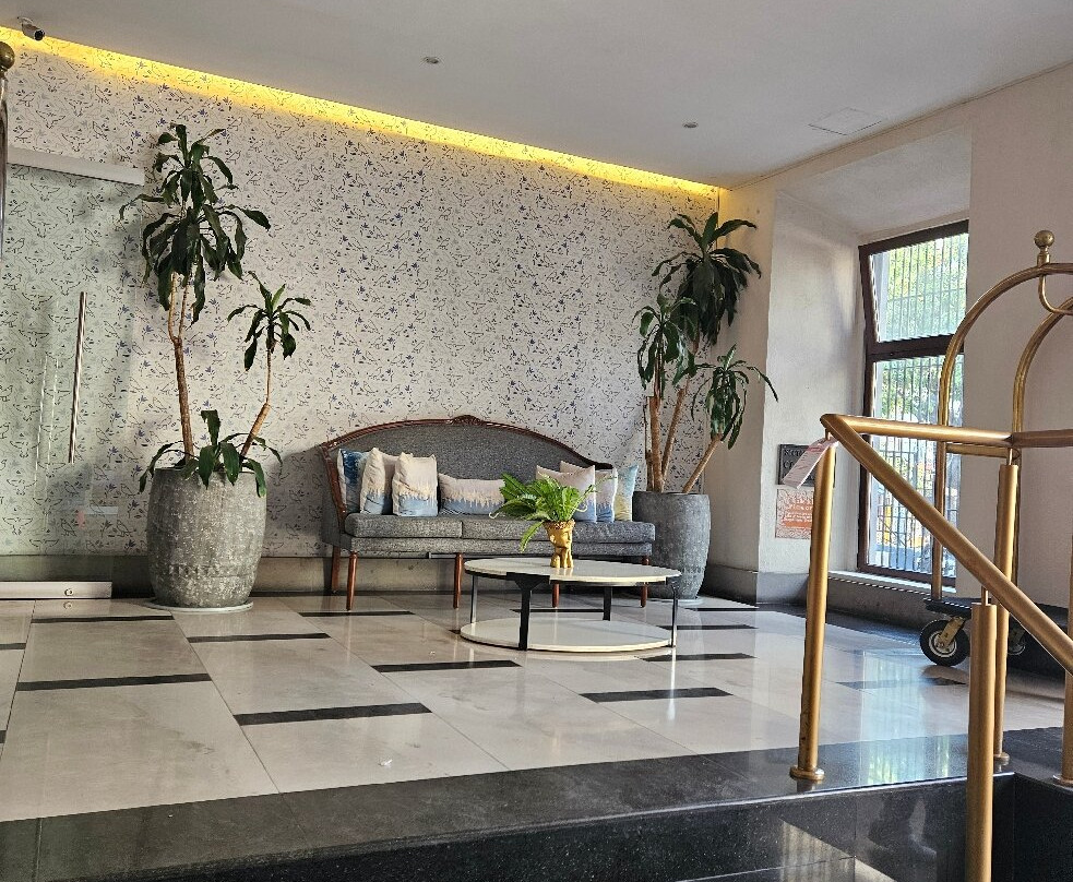 雷亚尔马斯特莱扎酒店主图