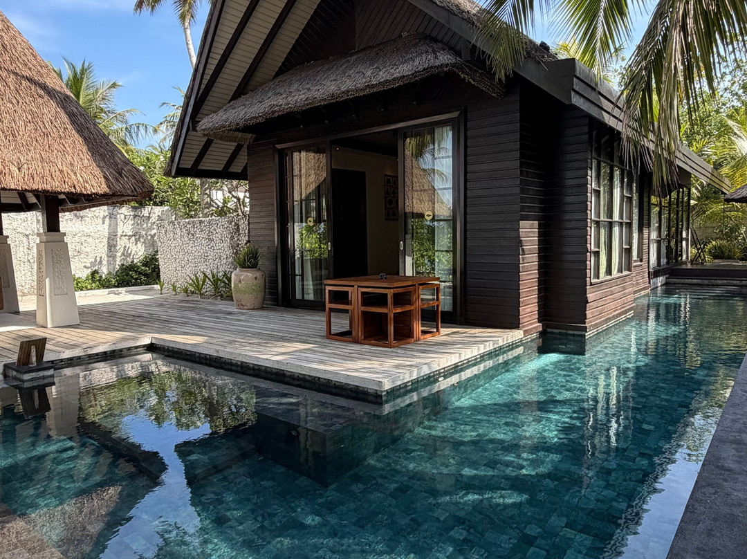 奥臻瑞泽铂丽富士全包式度假村主图