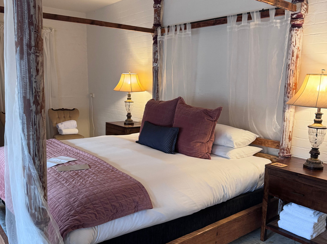 雅各布克里克度假酒店主图