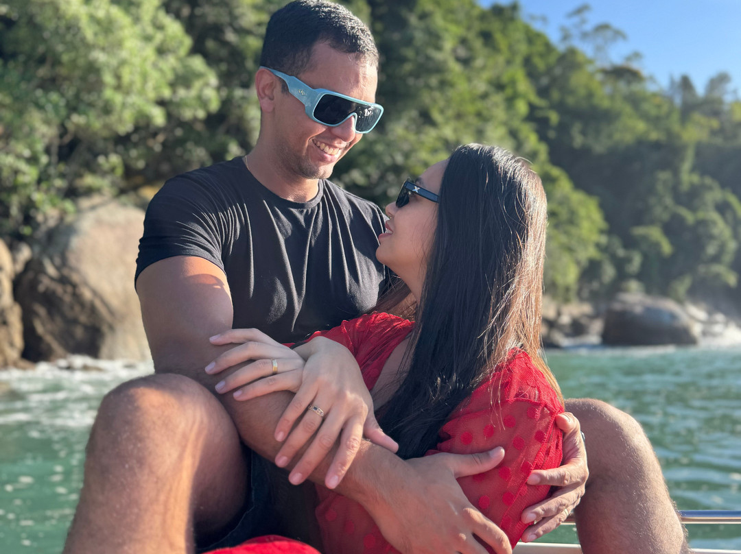 Lancha Claudio Ubatuba-乌巴图巴必去景点