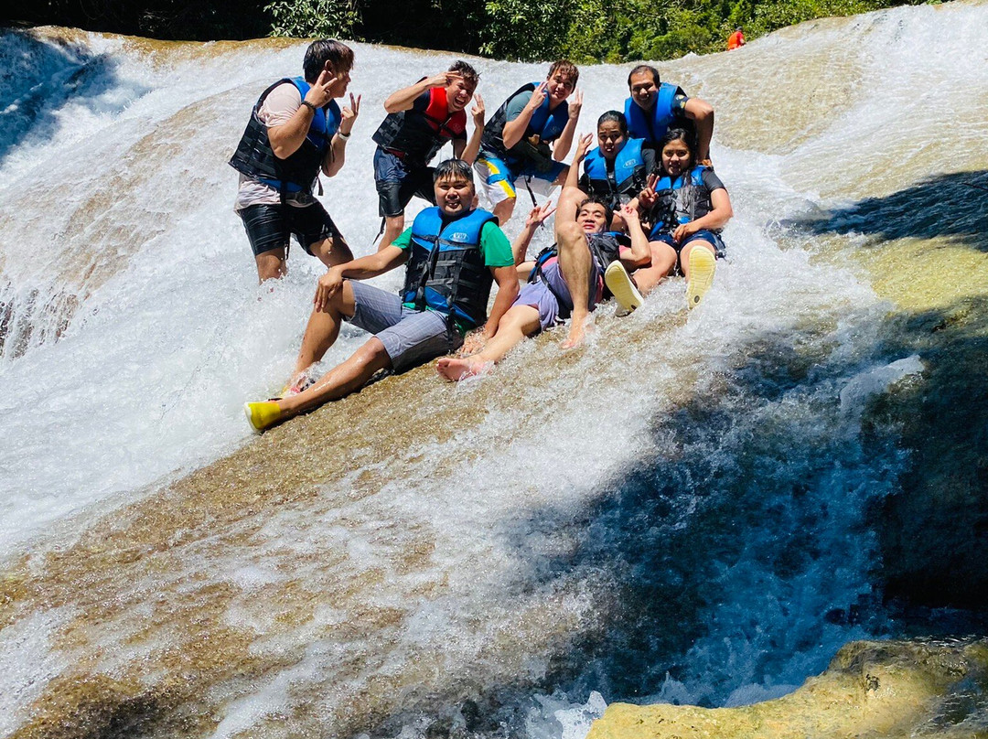 Blue Water Falls and Cave-Baggao必去景点