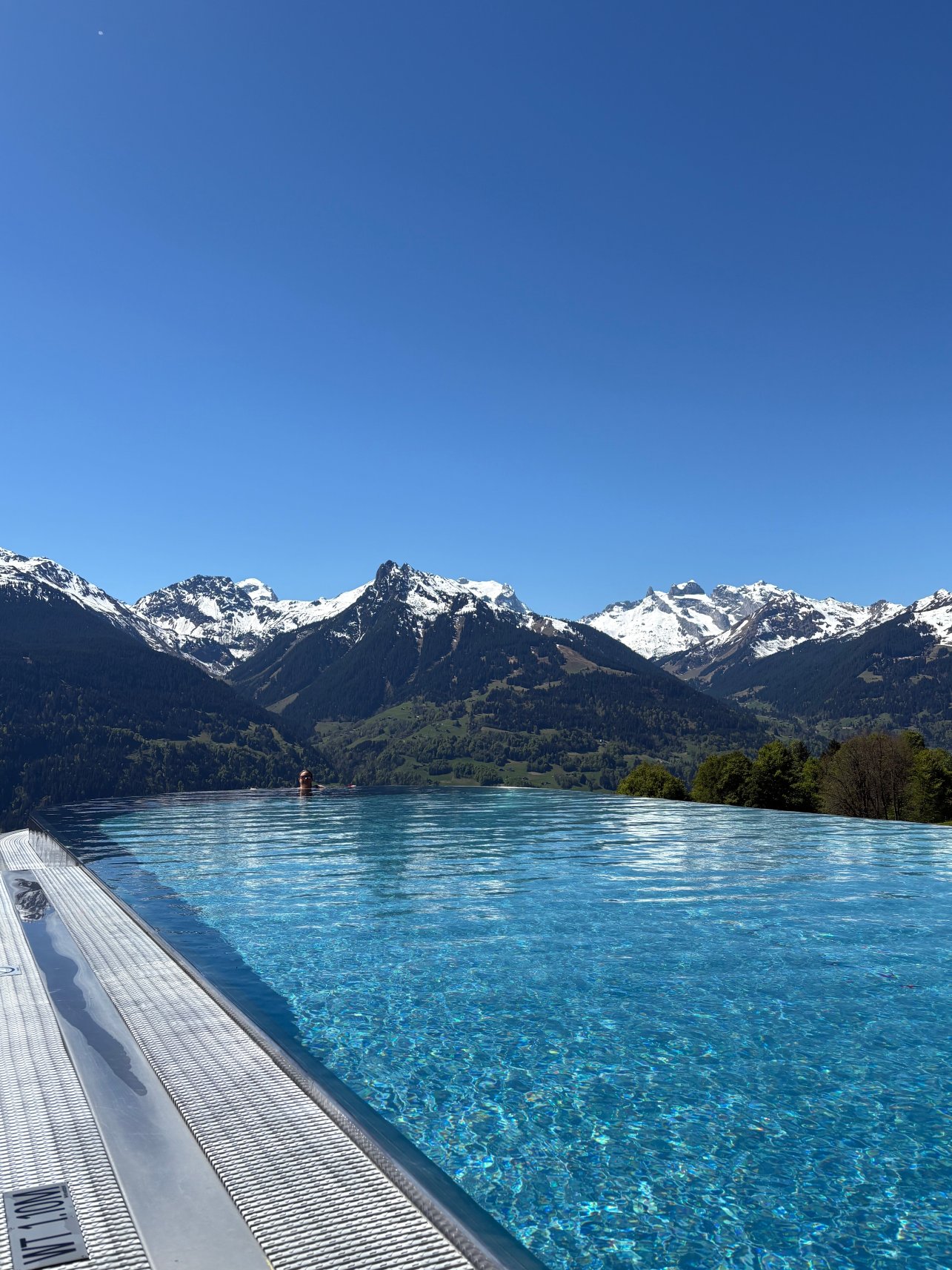 Hotel Fernblick Montafon-泳池
