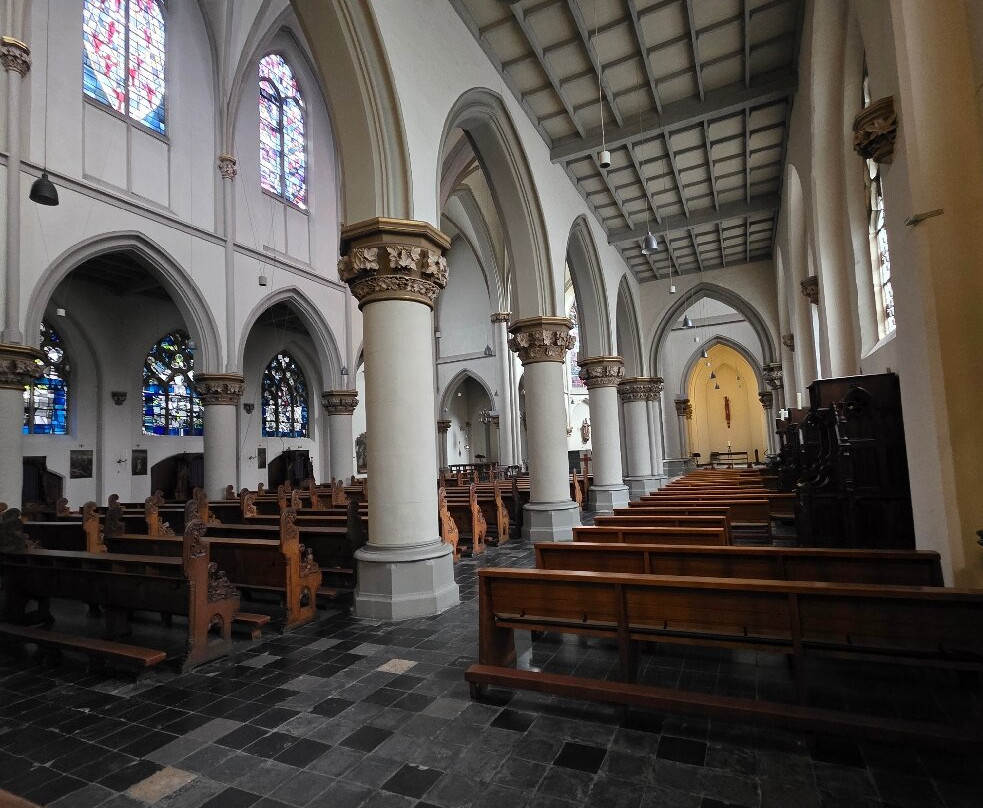Heilig-Kreuz-Kirche-亚琛必去景点