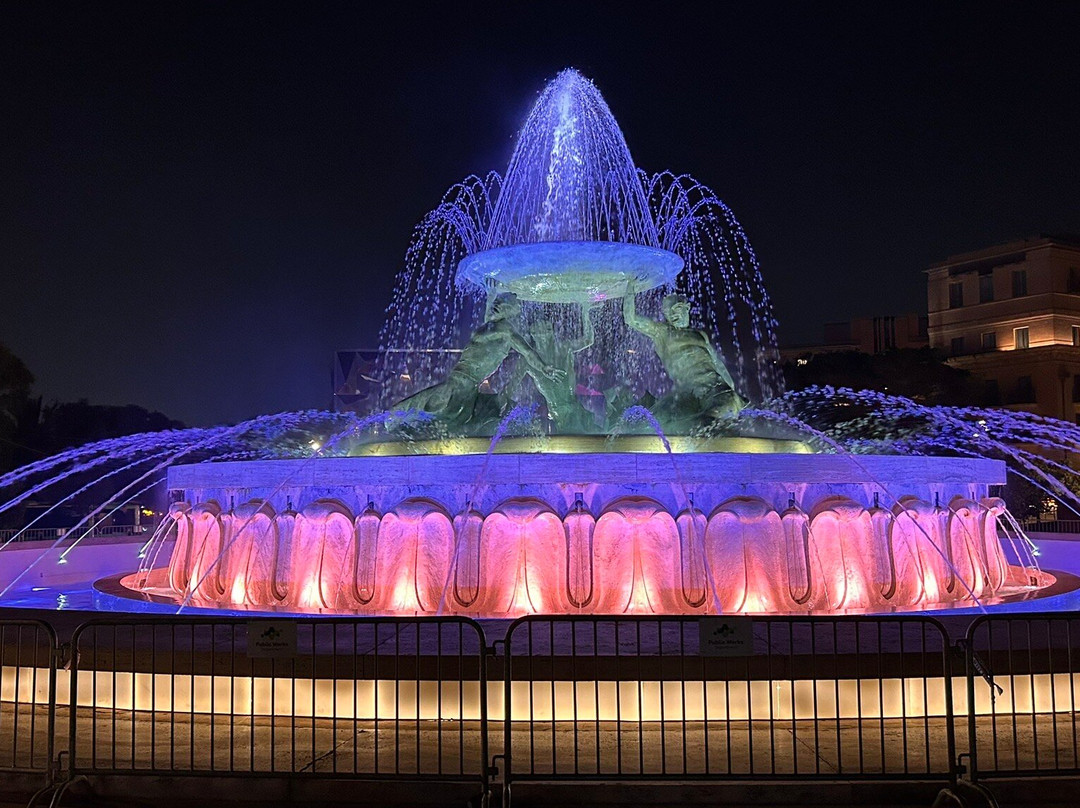 Triton Fountain-瓦莱塔必去景点