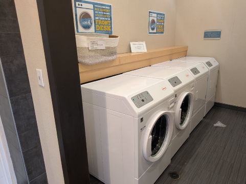 休斯顿斯塔福德希尔顿惠庭套房酒店-旅行者
