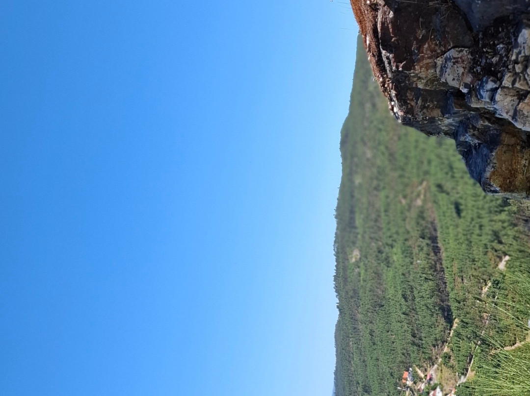Cristo Rei Do Azinhal-Cernache do Bonjardim必去景点