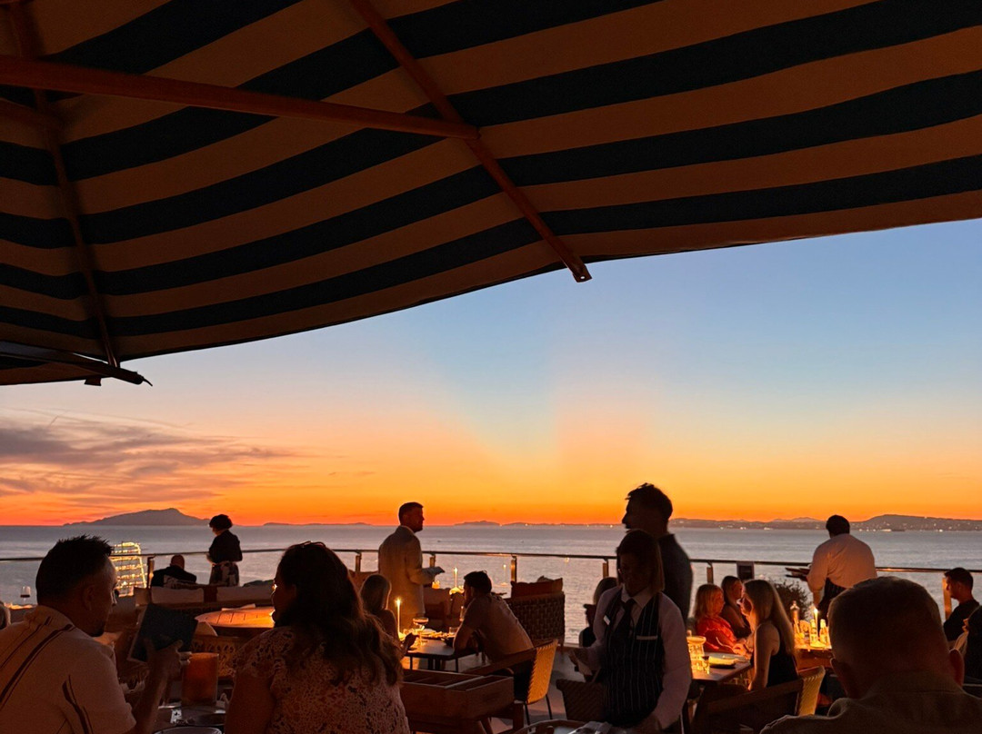 Vista Sky Bar-圣阿涅洛必去景点