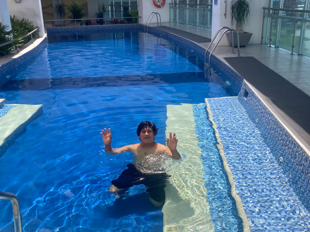 圣安娜港瓜亚基尔温德姆酒店主图