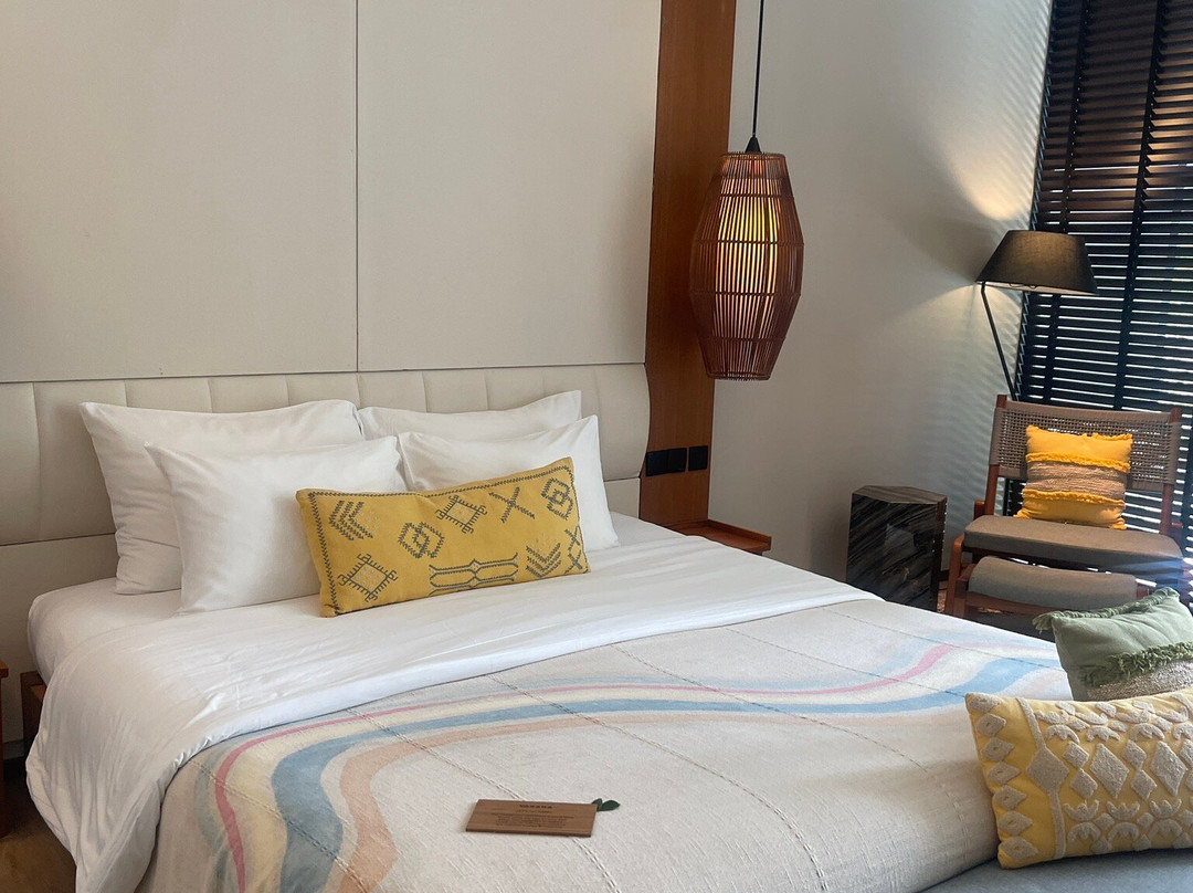 瓦拉纳甲米酒店主图