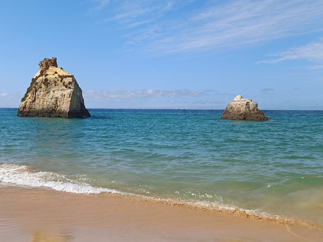 Praia dos Três Irmãos-阿沃必去景点