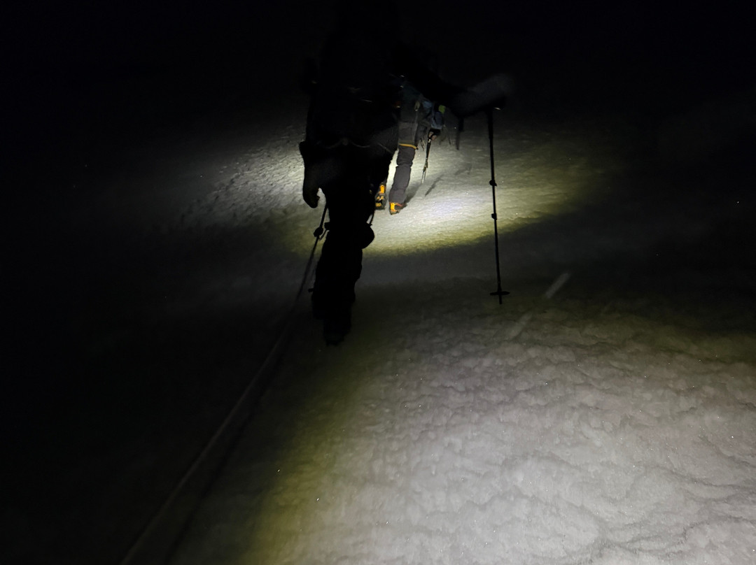 Andes Climbing Expeditions-瓦拉斯必去景点