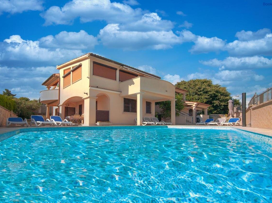 Guest House Carmen