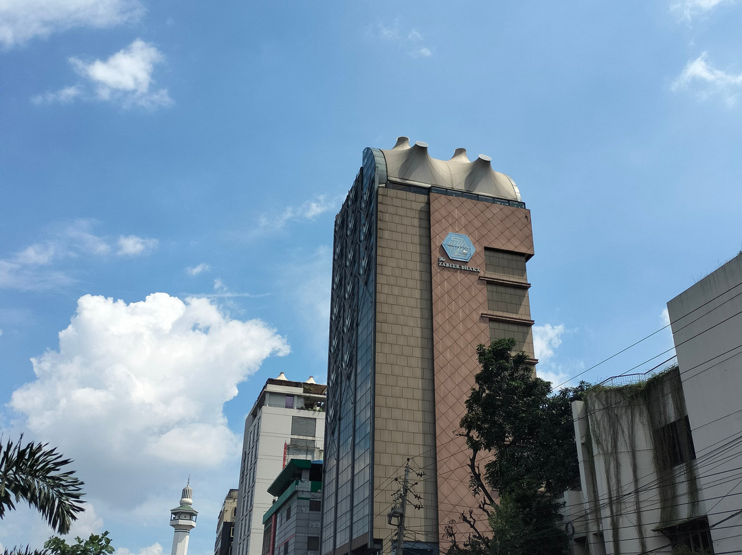 达卡扎比尔酒店主图