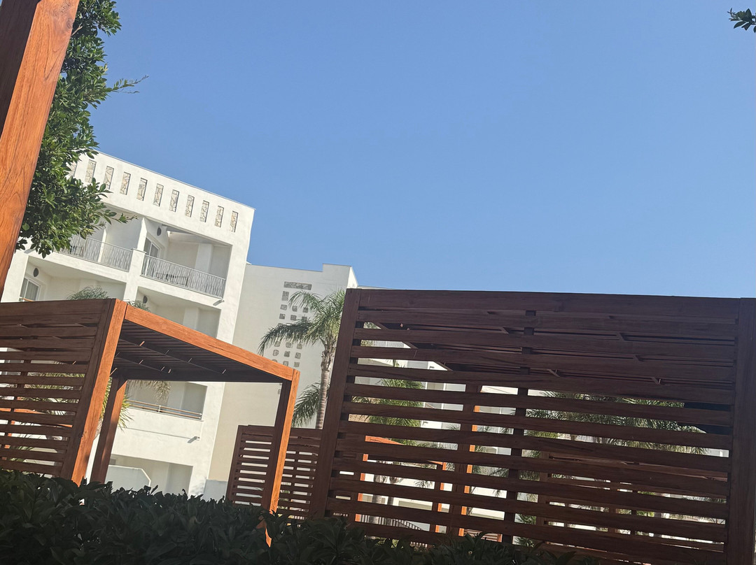 扎哈拉海滩酒店由Q酒店主图