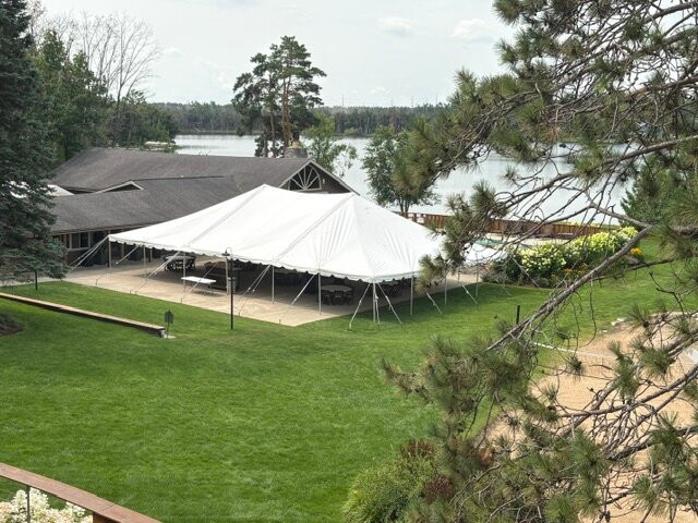Sojourn Lakeside Resort主图