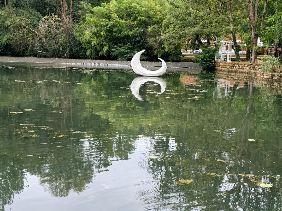 Le Moulin Jaune-Crecy-la-Chapelle必去景点