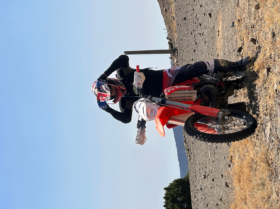 Exclaim Enduro Tours-Parekklisia必去景点