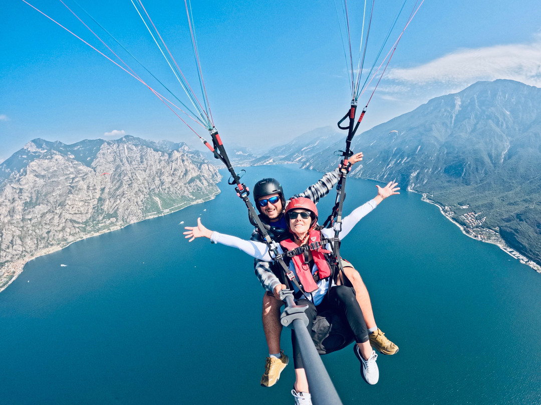Fly2Fun Tandem Paragliding-马切尔西涅必去景点