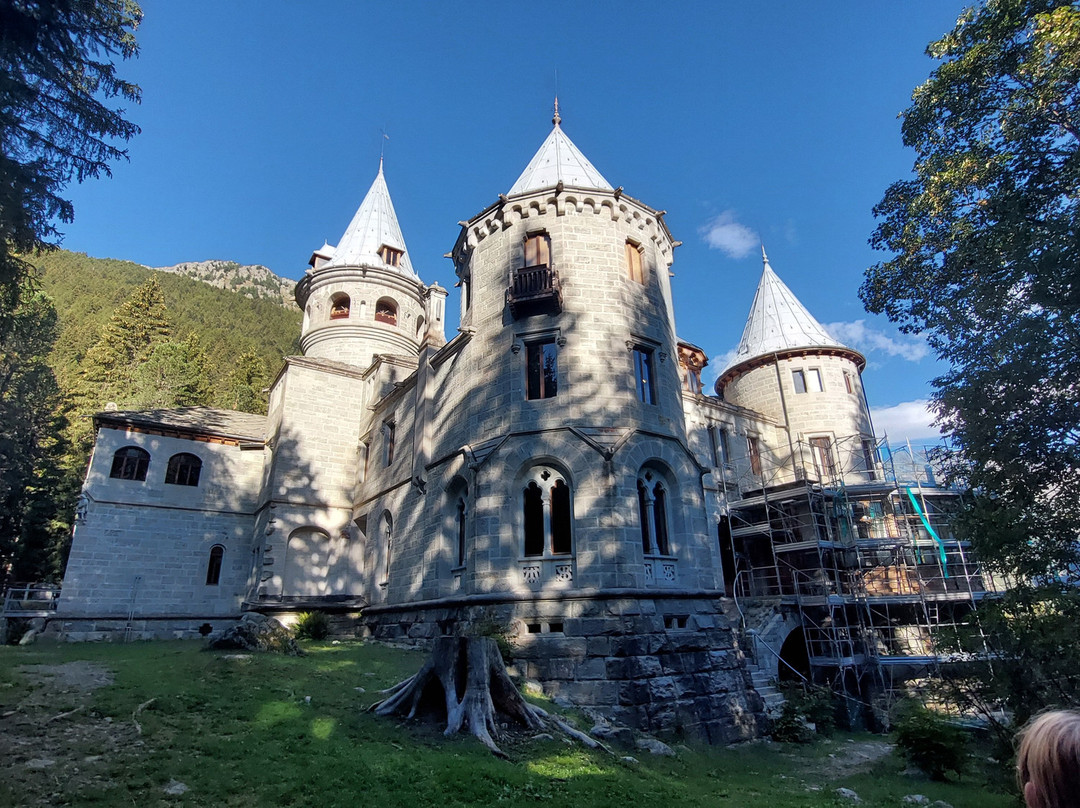 Castel Savoia-Gressoney Saint Jean必去景点