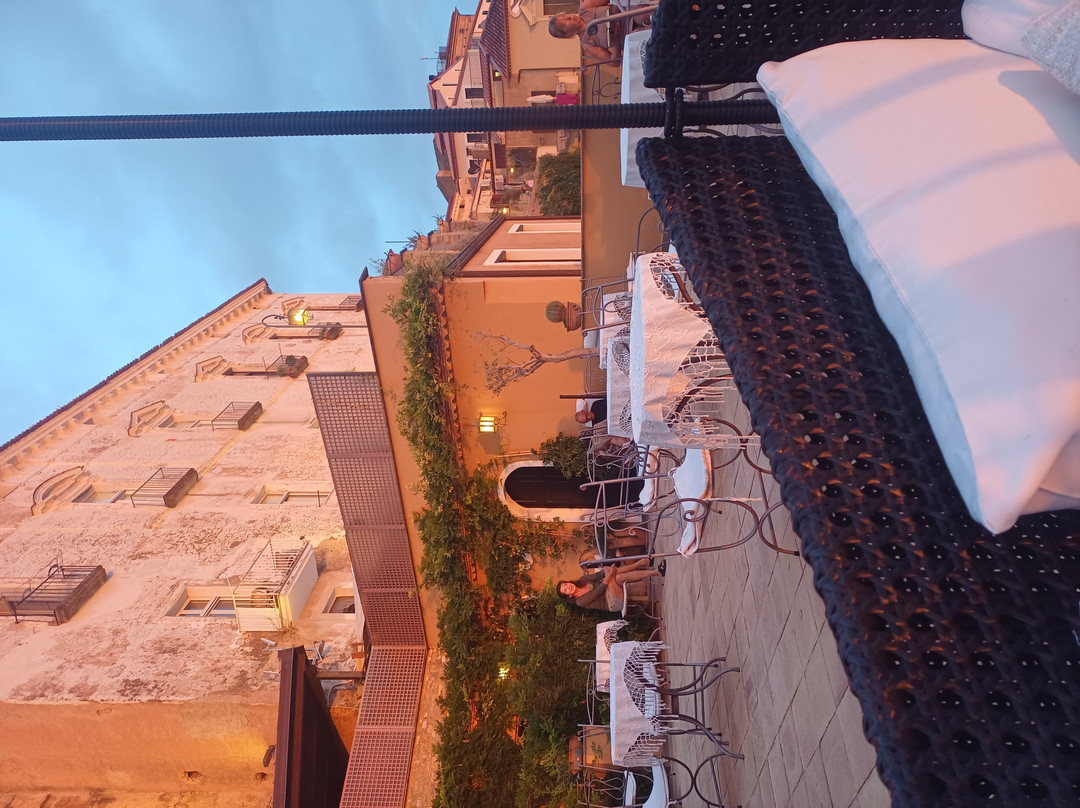 玛露丽沃酒店主图