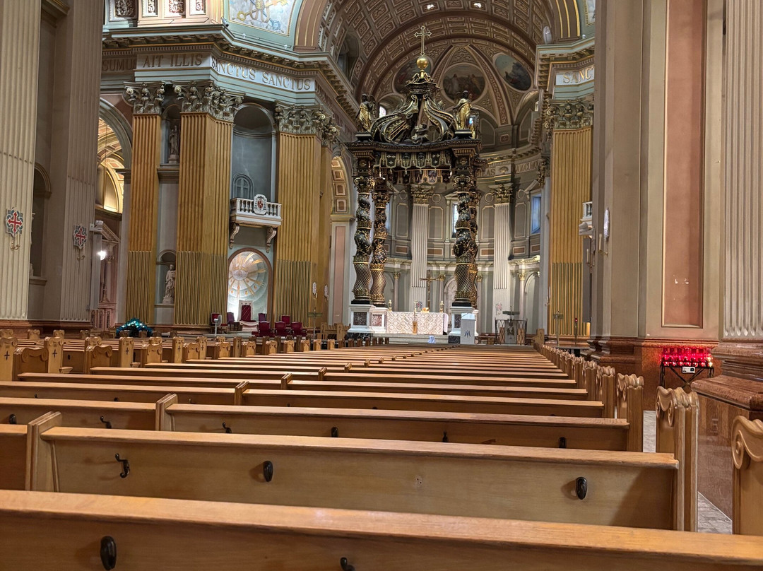 Mary, Queen of the World Cathedral-蒙特利尔必去景点