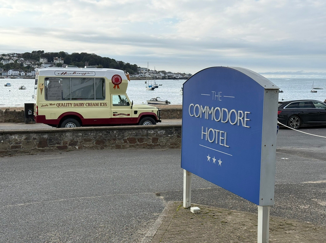 Commodore Hotel主图