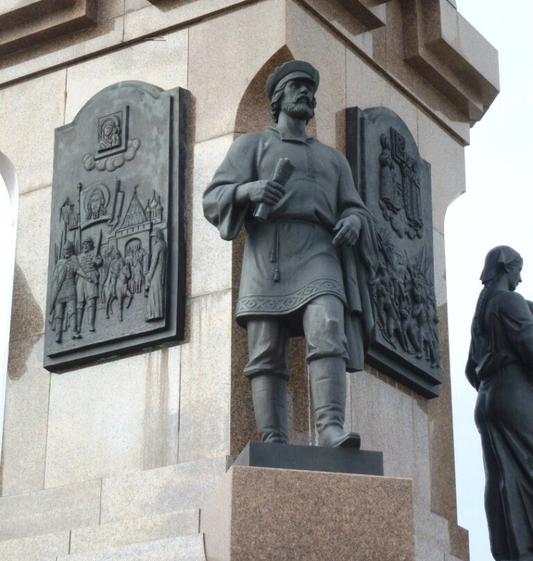 Monument 1000 Years of Yaroslavl-雅罗斯拉夫必去景点