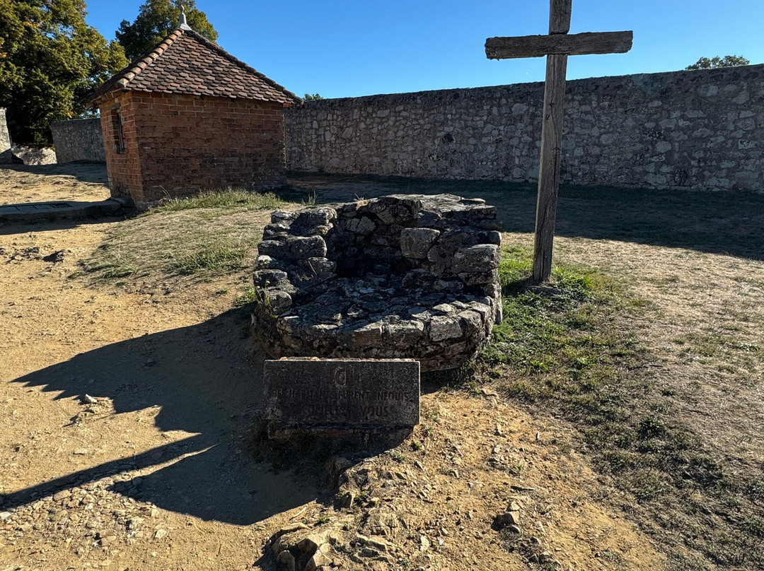 Village Martyr-Oradour-sur-Glane必去景点