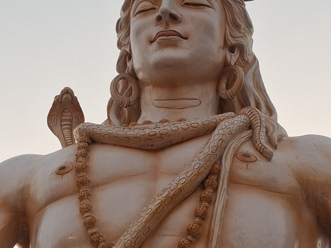 Parmarth Niketan Ashram-里希克虚必去景点