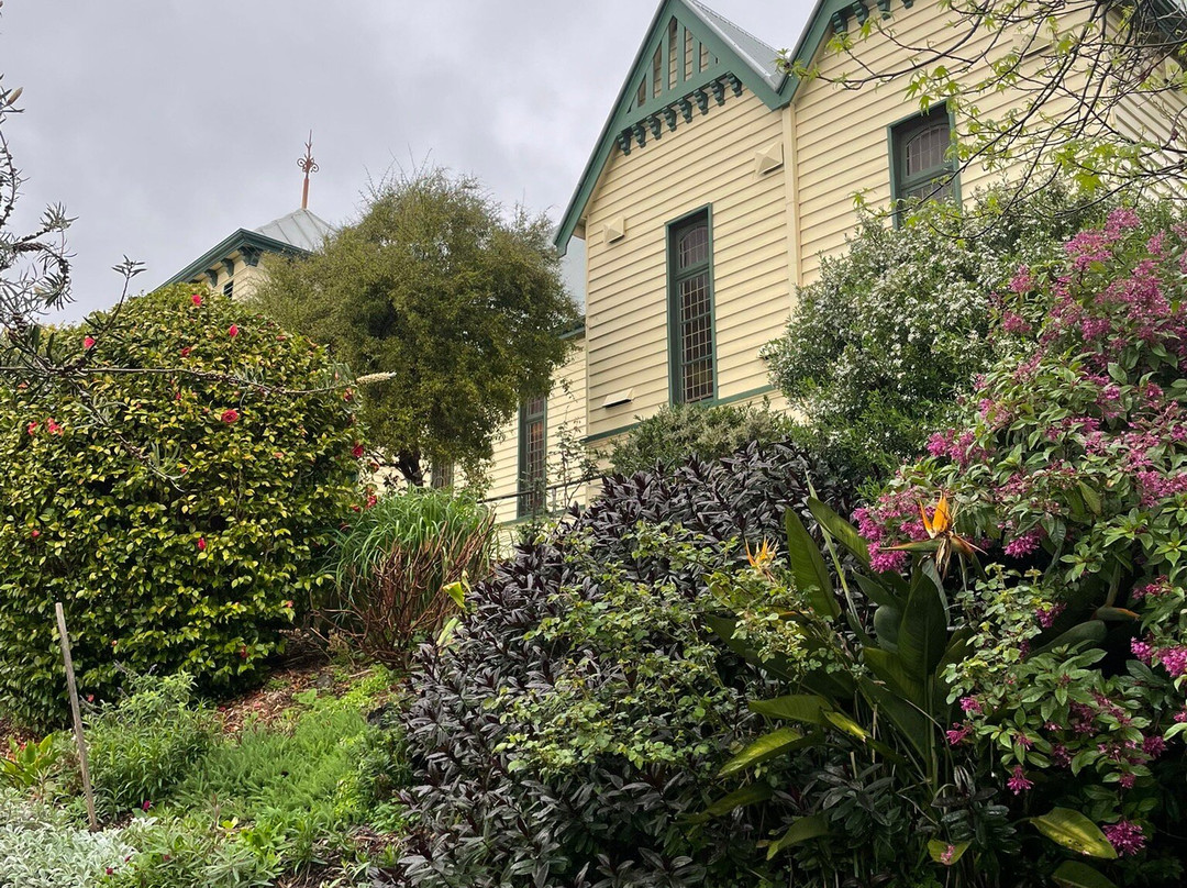 St Cuthbert's Uniting Church-洛恩必去景点